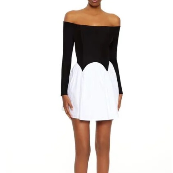 Black and White Off-Shoulder Dress - Picture 2 of 5